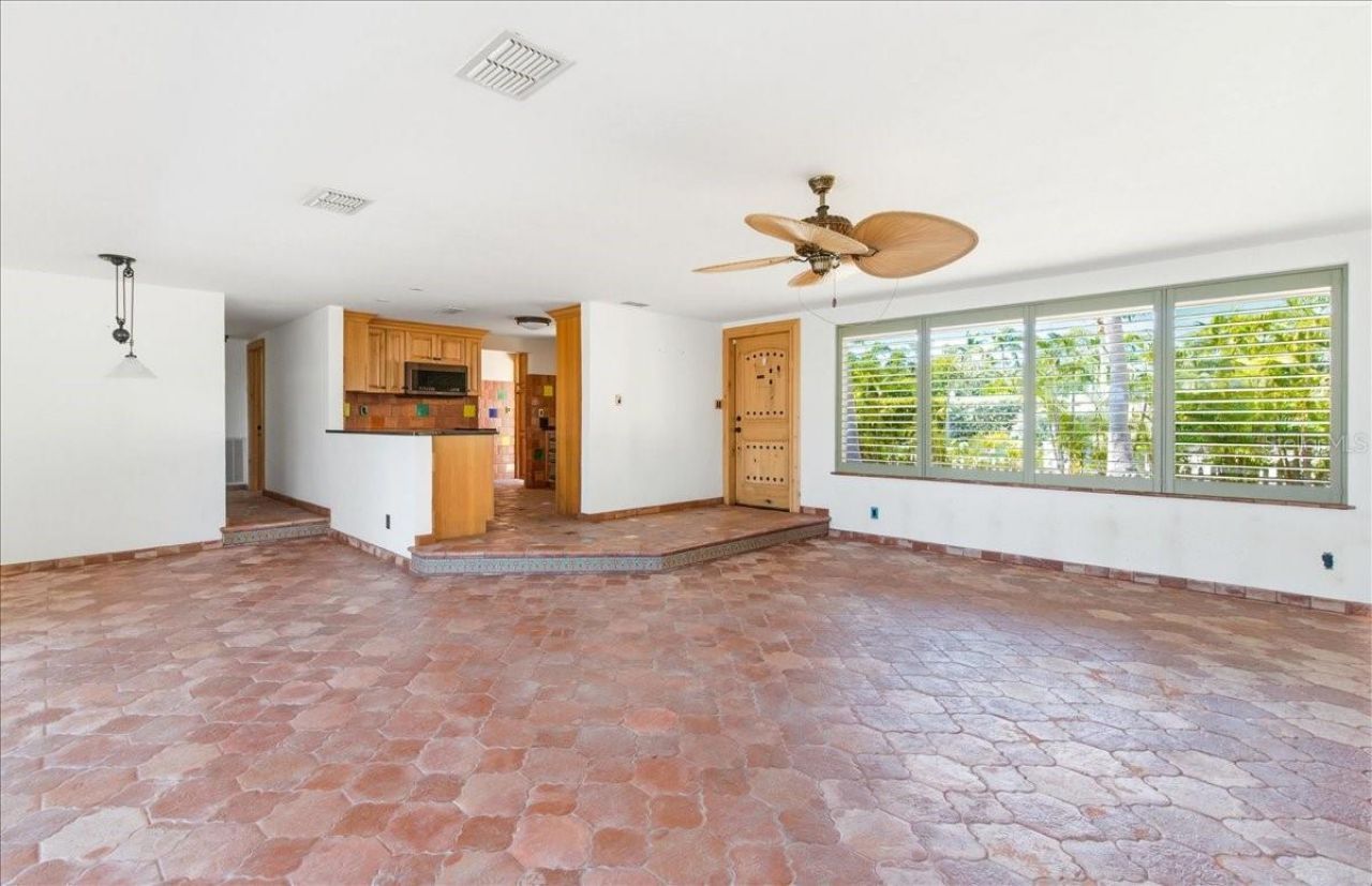 834 Jungle Queen Way, Longboat Key, FL 34228 Photo