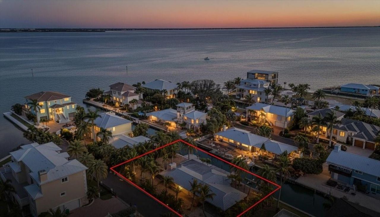 834 Jungle Queen Way, Longboat Key, FL 34228 Photo