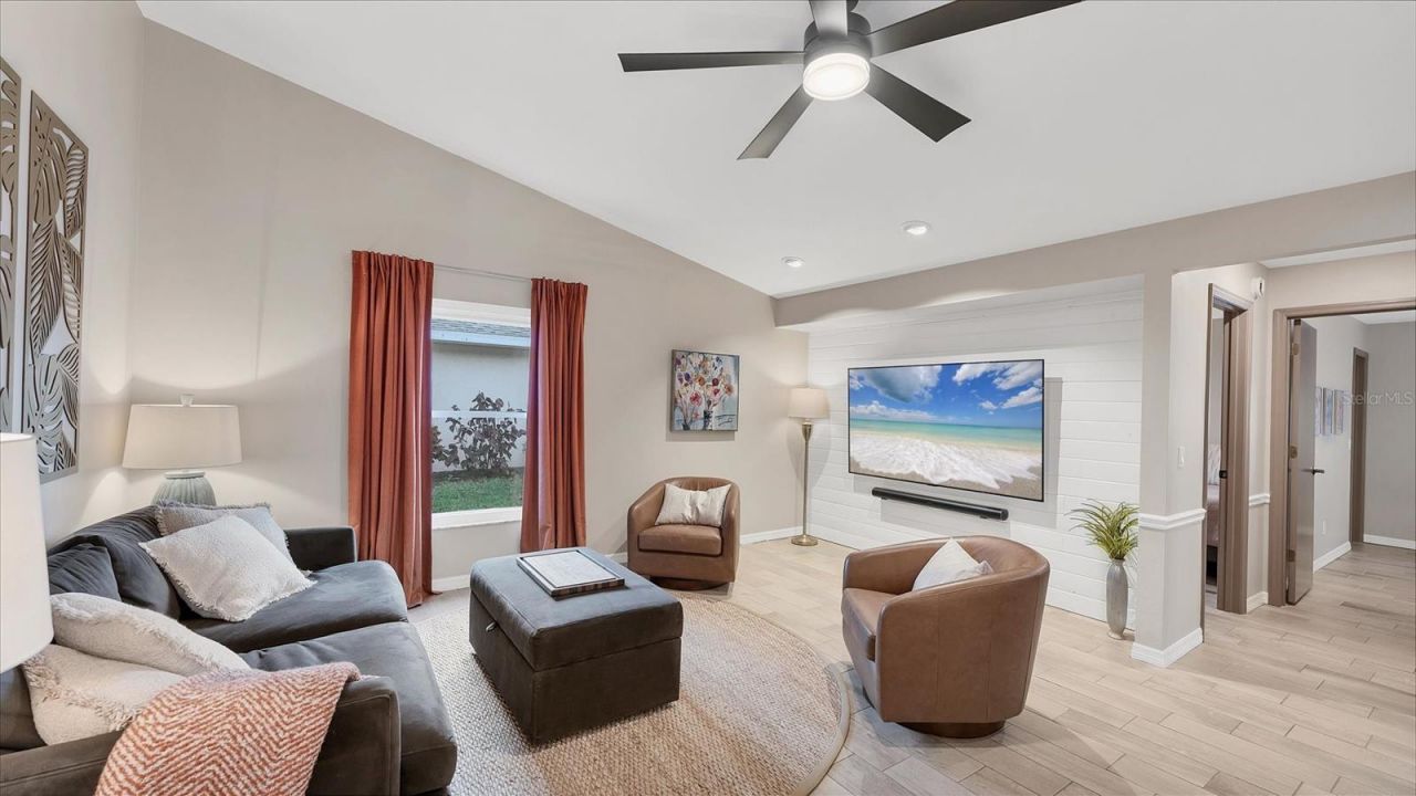 8706 11th Avenue Place Nw, Bradenton, FL 34209 Photo