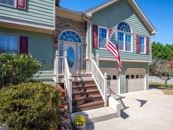 29 Arbor Hills Trace, Talking Rock, GA 30175