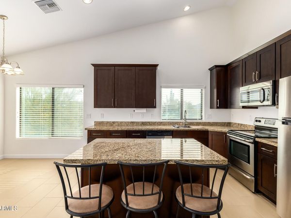 49112 N 3RD Avenue, New River, AZ 85087