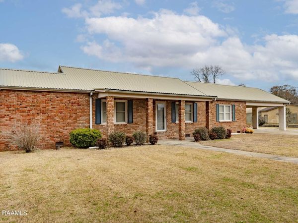 620 W Main Street, Broussard, LA 70518