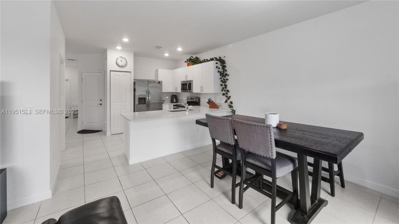 5544 NW 27th Pl, Lauderhill, FL 33313 Photo