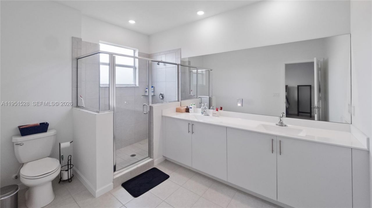 5544 NW 27th Pl, Lauderhill, FL 33313 Photo