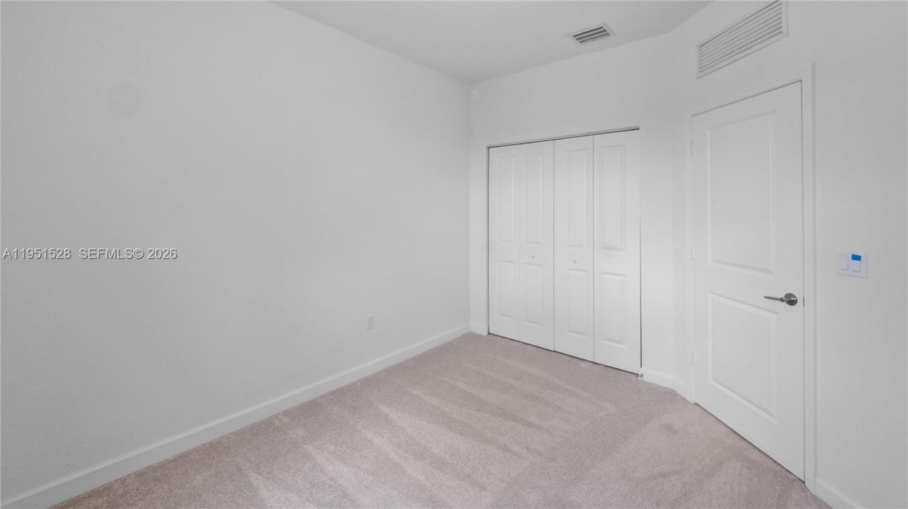 5544 NW 27th Pl, Lauderhill, FL 33313 Photo