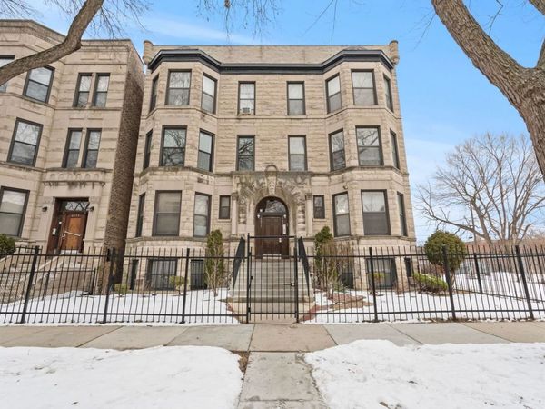 6037 S Champlain Avenue, Chicago, IL 60637