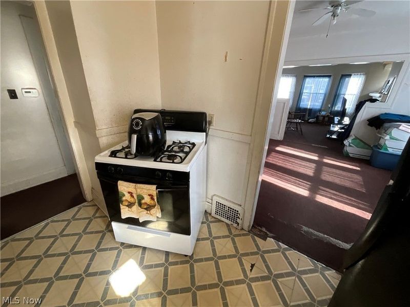 3460 E 142 Street, Cleveland, OH 44120 Photo 4