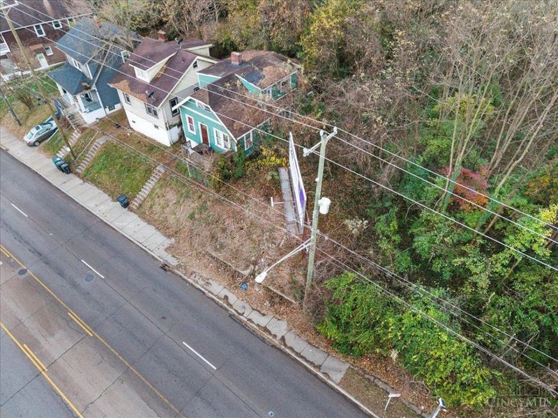 4421 Colerain Avenue, Cincinnati, OH 45223 Photo 4