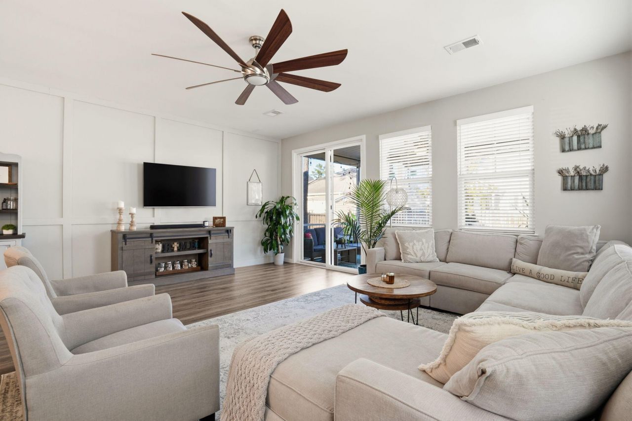 711 Kilarney Road Photo 17