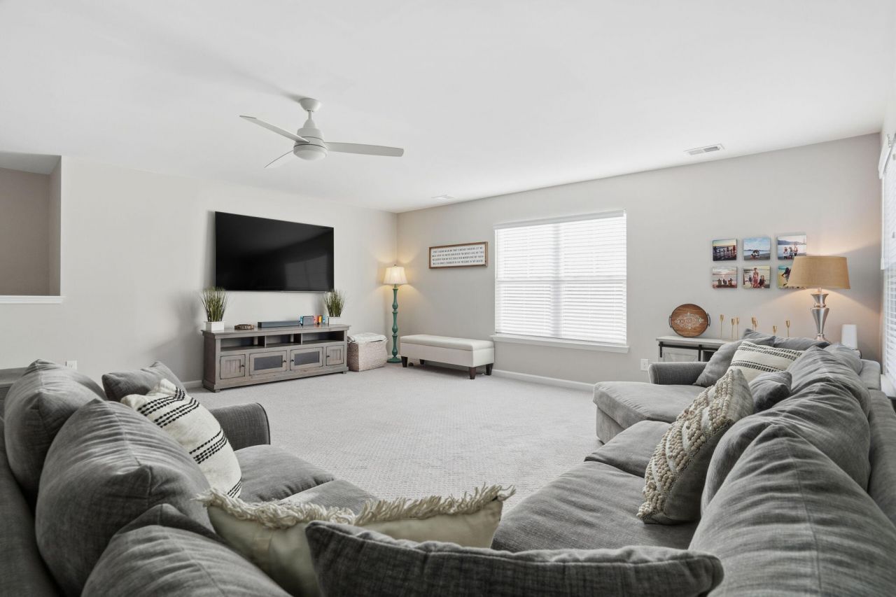 711 Kilarney Road Photo 29