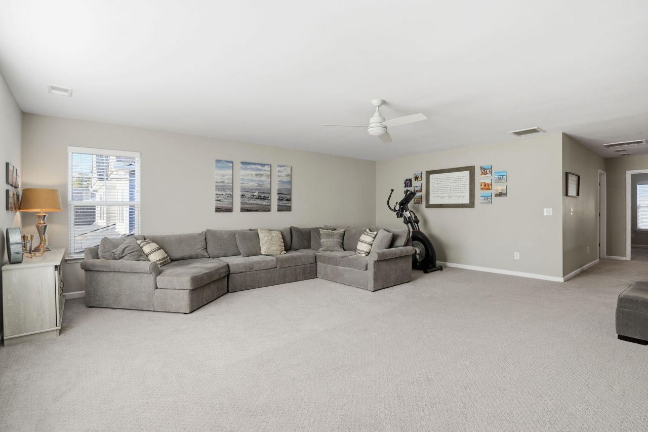 711 Kilarney Road Photo 31