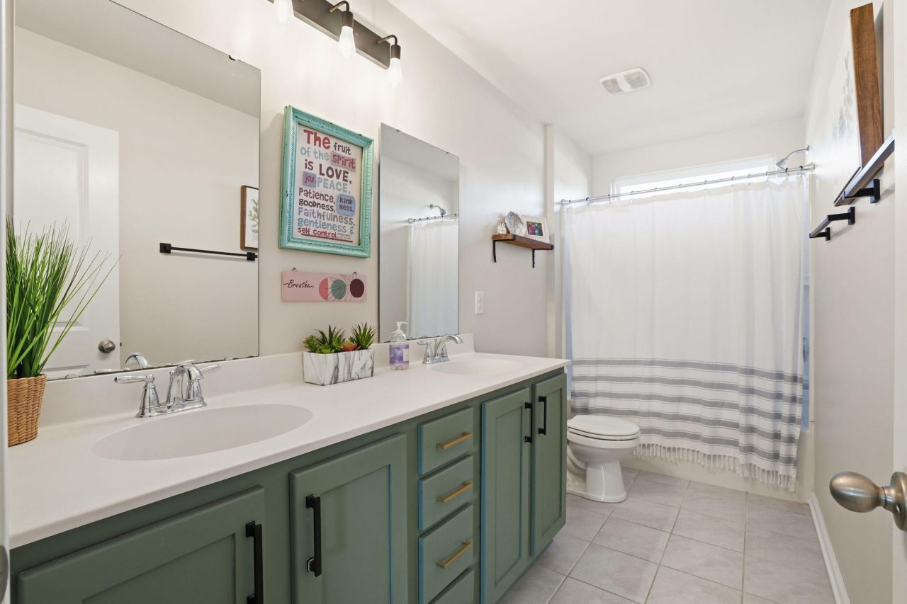 711 Kilarney Road Photo 35