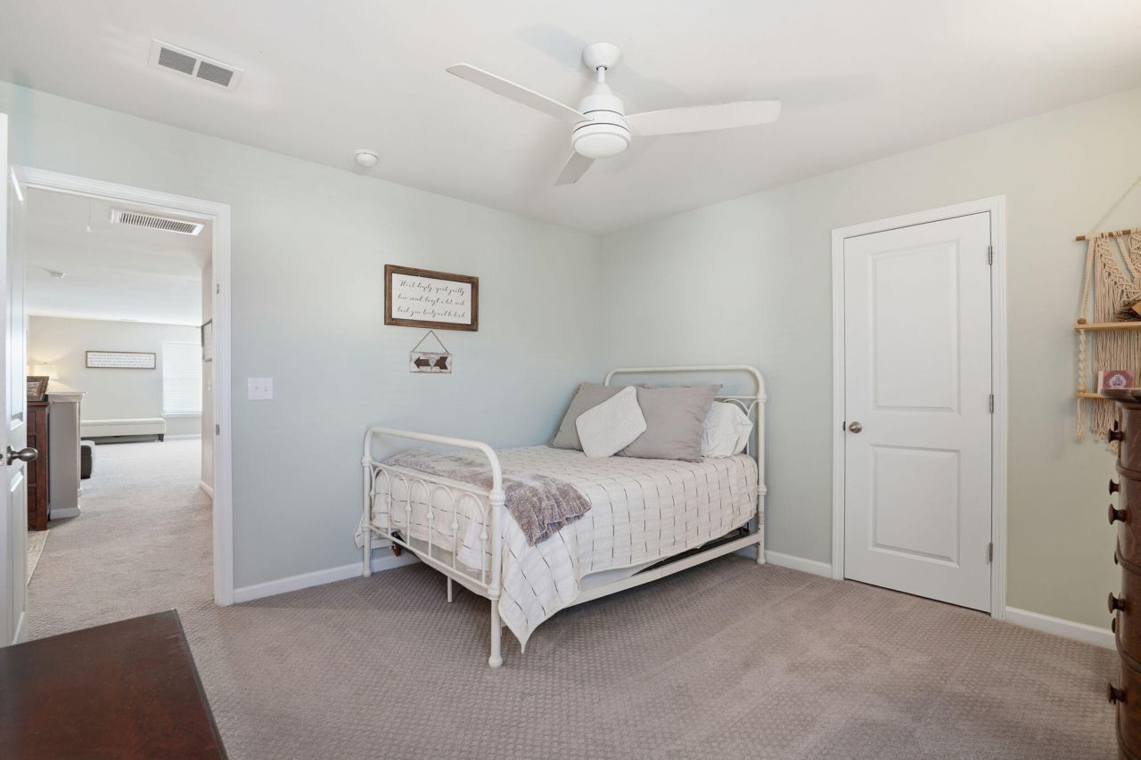 711 Kilarney Road Photo 40