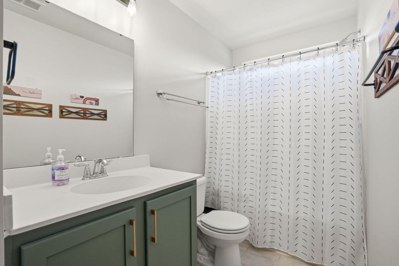 711 Kilarney Road Photo 41