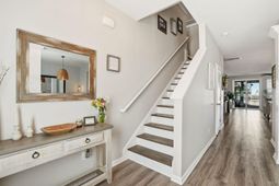 711 Kilarney Road photo 4