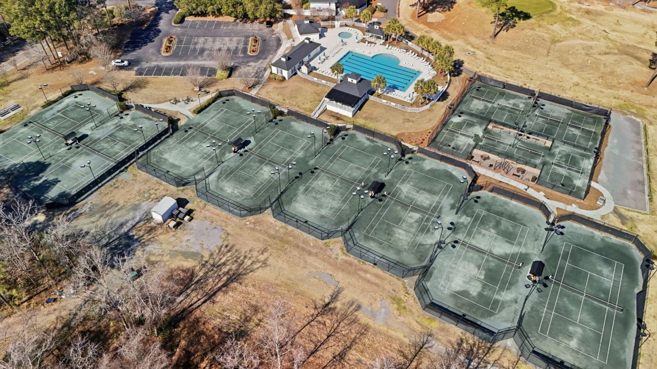 711 Kilarney Road Photo 57