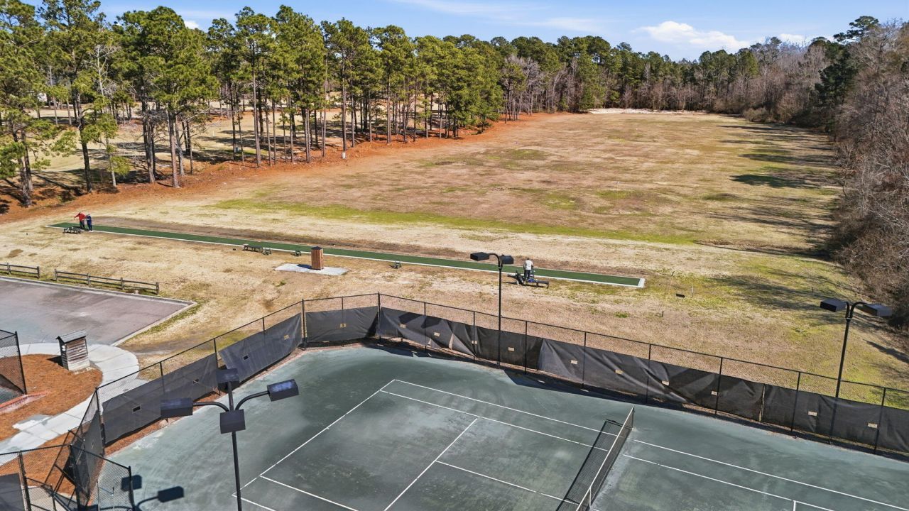 711 Kilarney Road Photo 62