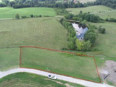 9 Turkey Loop, East Bernstadt, KY 40729