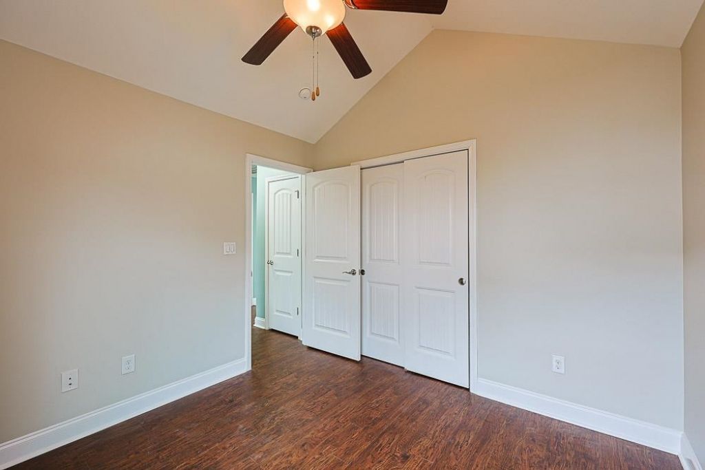 3300 Holly Loop Photo 17