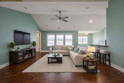 3300 Holly Loop photo 4