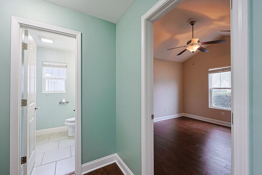 3300 Holly Loop Photo 21