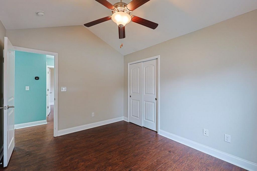 3300 Holly Loop Photo 22