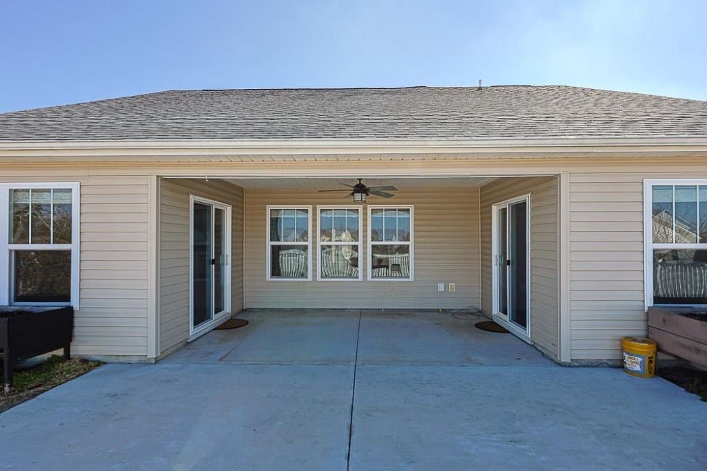 3300 Holly Loop Photo 31