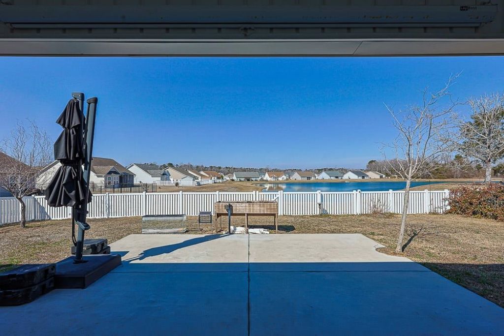 3300 Holly Loop Photo 32