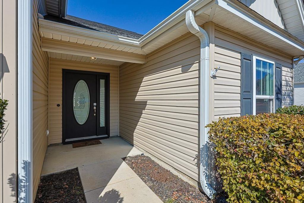 3300 Holly Loop Photo 36