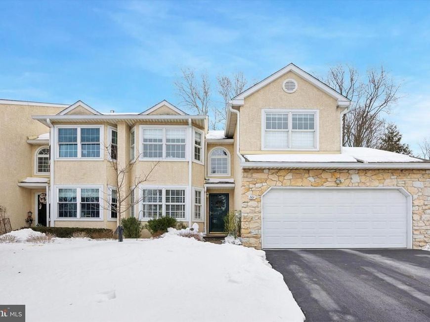 201 Crystal Court, Blue Bell, PA 19422 Main Photo