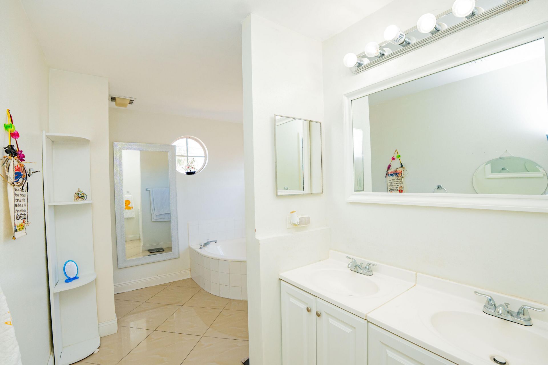 2962 SE Bella Road, Port Saint Lucie, FL 34984 Photo