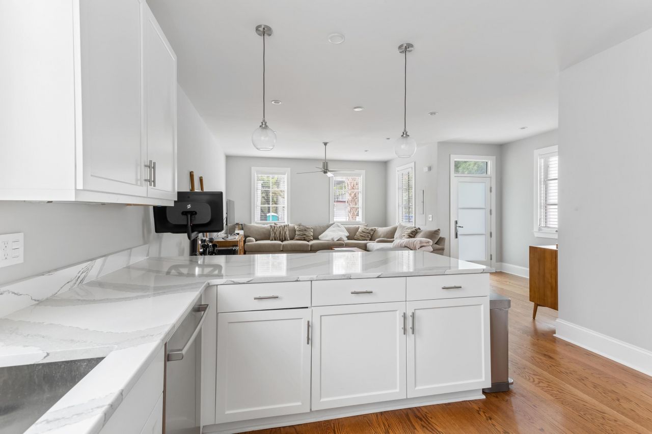 26 Cannon Street Photo 10