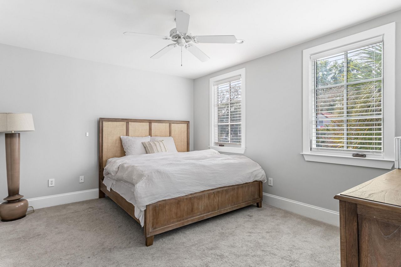 26 Cannon Street Photo 13