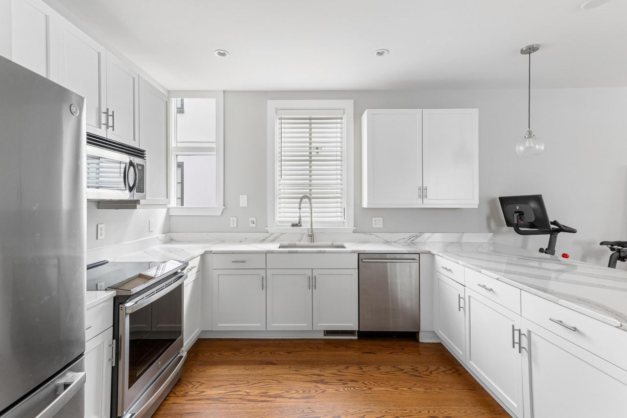 26 Cannon Street Photo 9