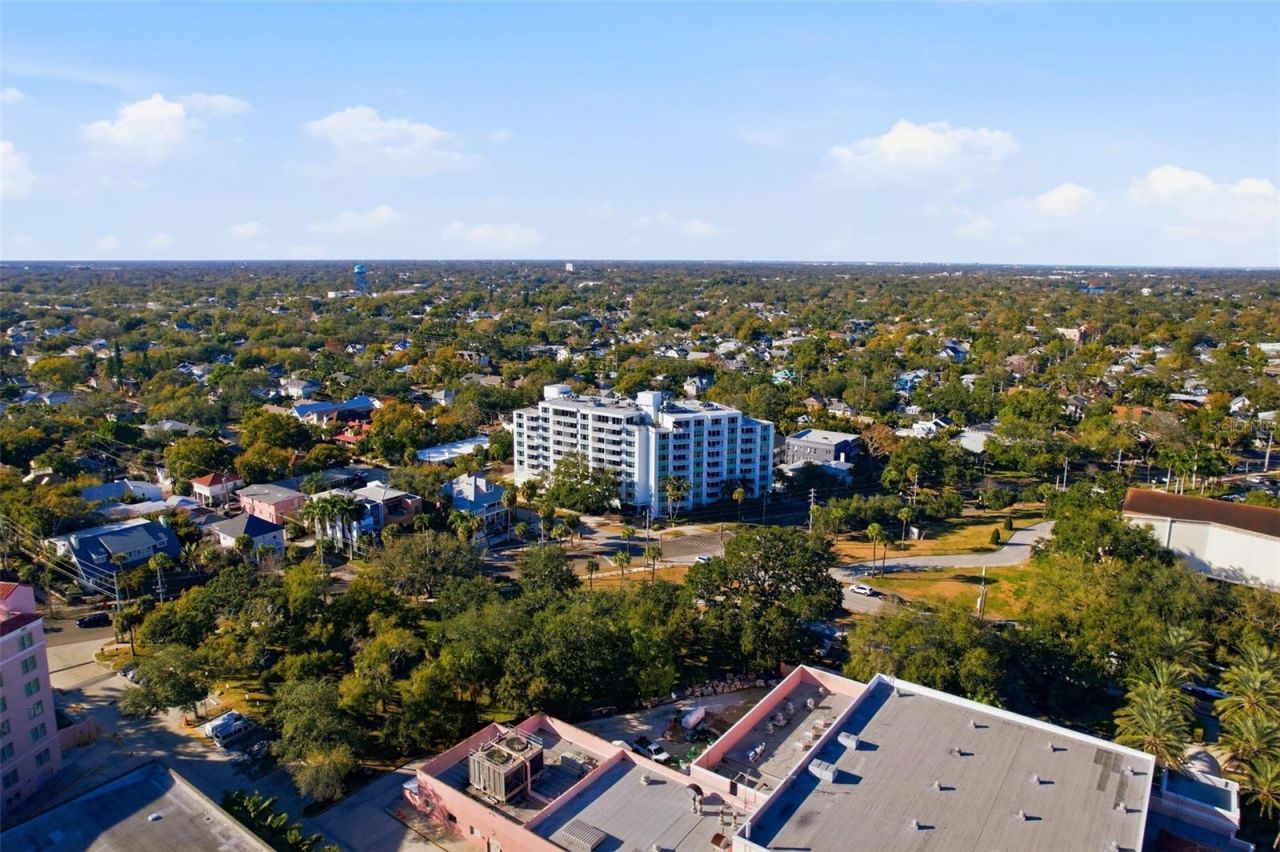 700 Beach Drive Ne, Unit 302, Saint Petersburg, FL 33701 Photo