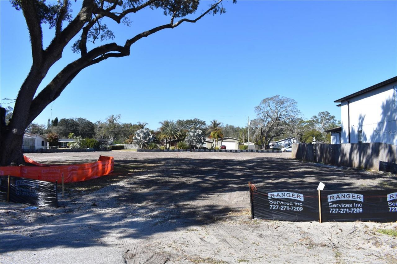 12910 Forest Hills Drive, Unit B, Tampa, FL 33612 Photo