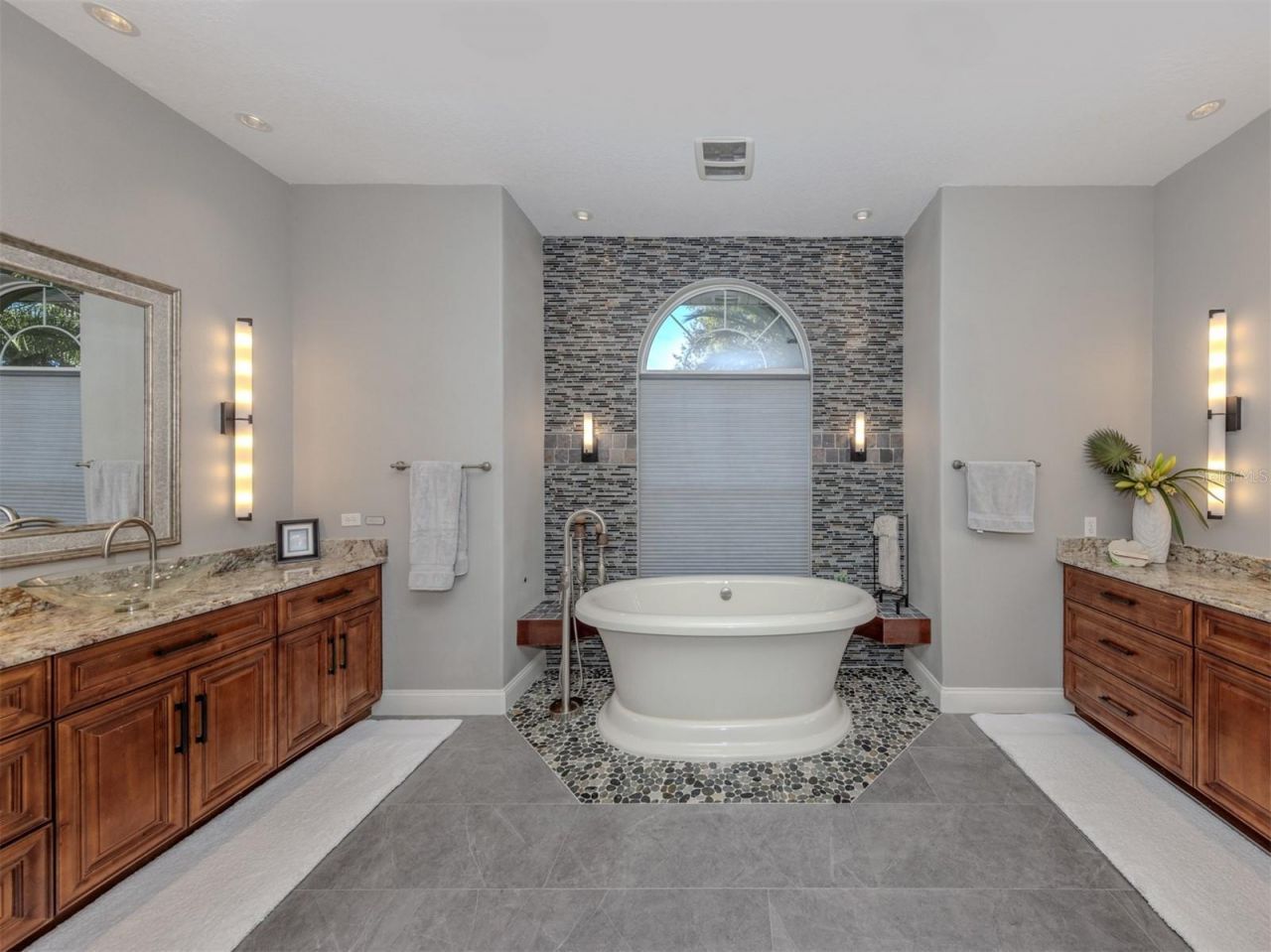 444 Tremingham Way, Venice, FL 34293 Photo