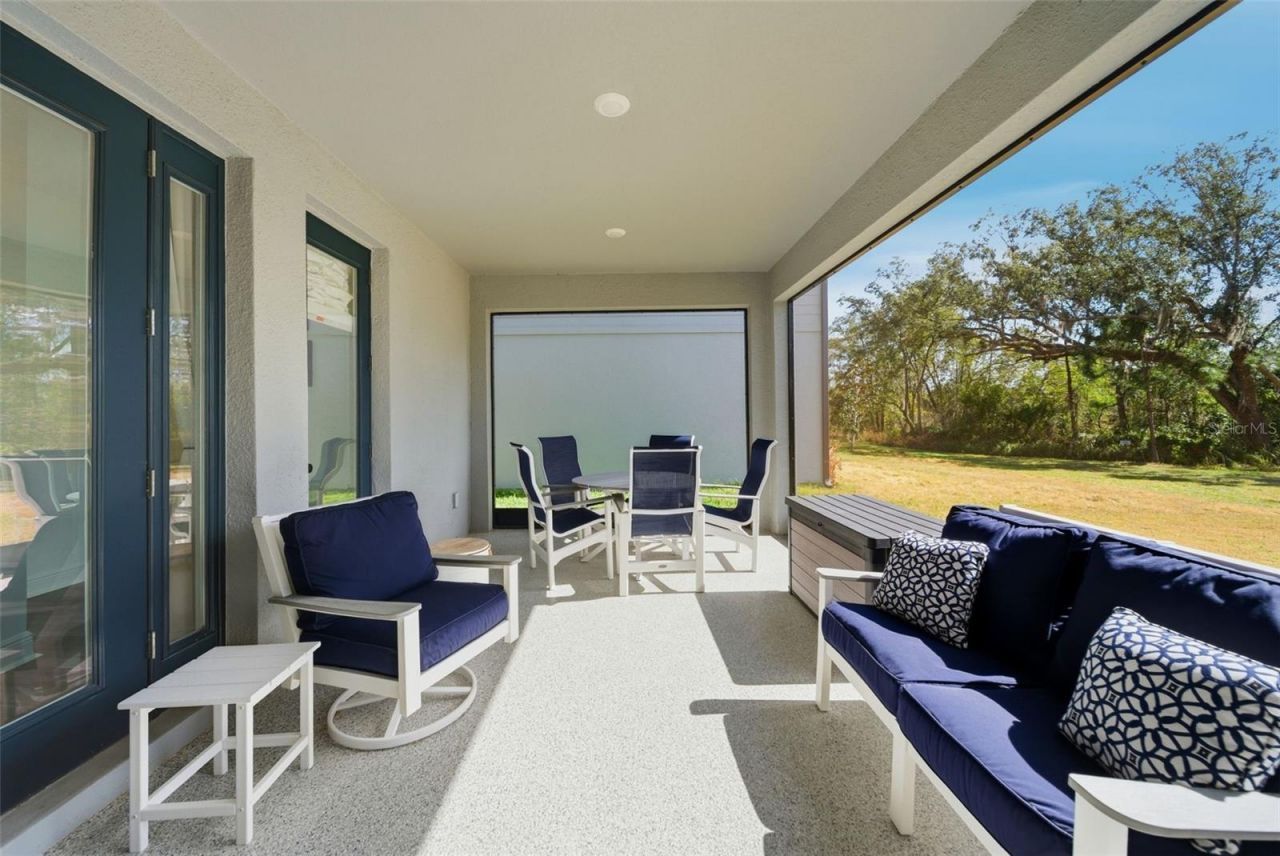 9211 Waverly Walk Drive, Orlando, FL 32817 Photo