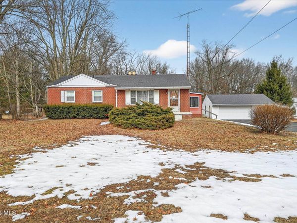 7318 Hill Avenue, Holland, OH 43528