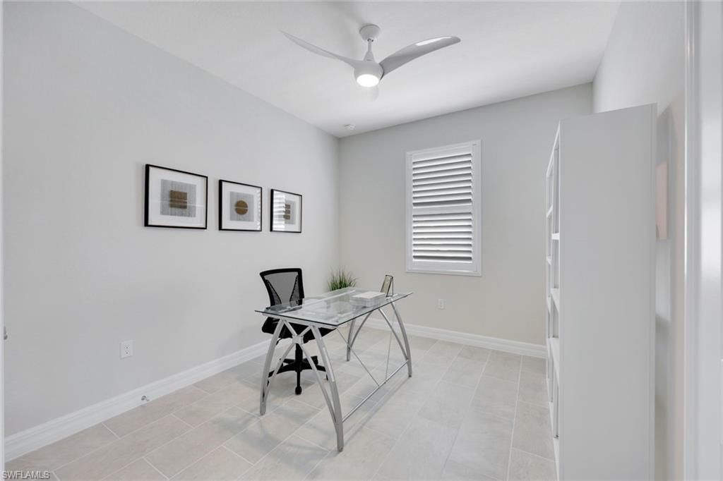 316 Indies Dr W, Unit 201, Naples, FL 34114 Photo