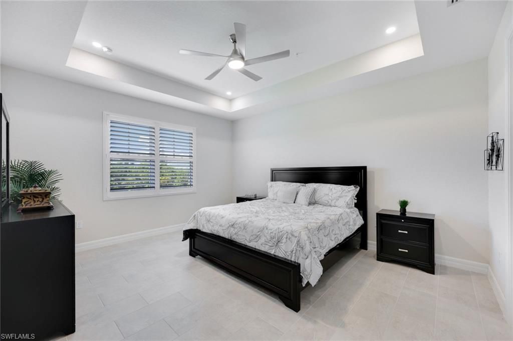316 Indies Dr W, Unit 201, Naples, FL 34114 Photo