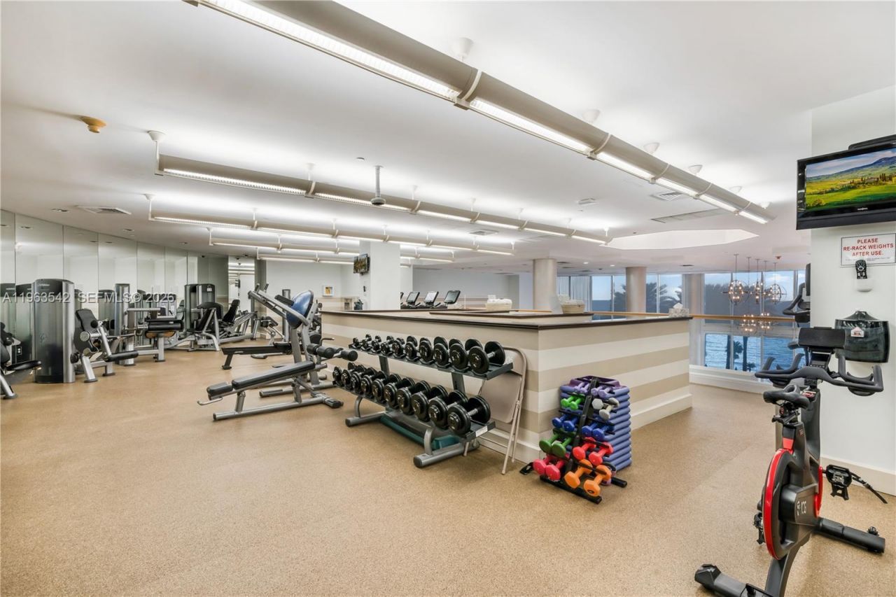 19333 E Collins Ave , Unit 1202, Sunny Isles Beach, FL 33160 Photo