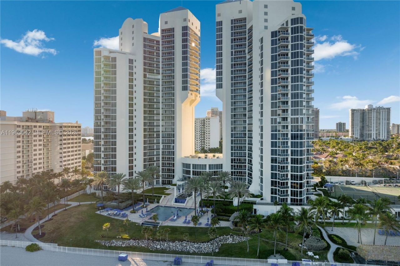 19333 E Collins Ave , Unit 1202, Sunny Isles Beach, FL 33160 Photo