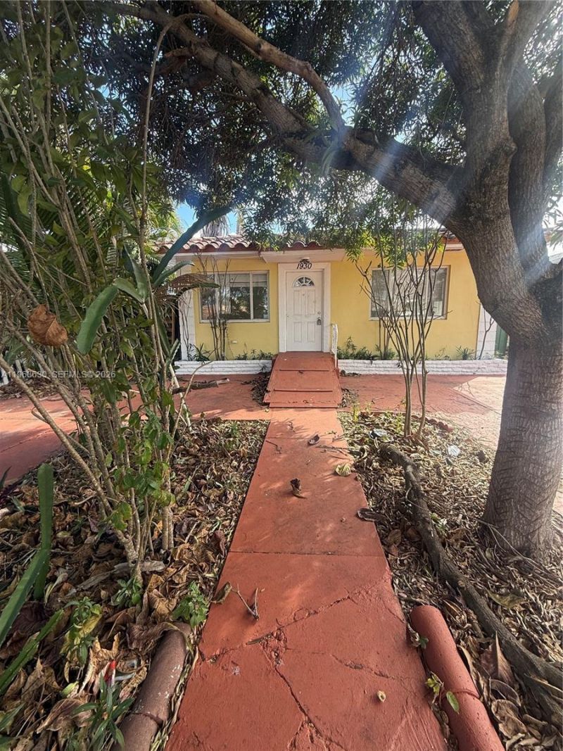 1930 Pierce St, Hollywood, FL 33020 Photo