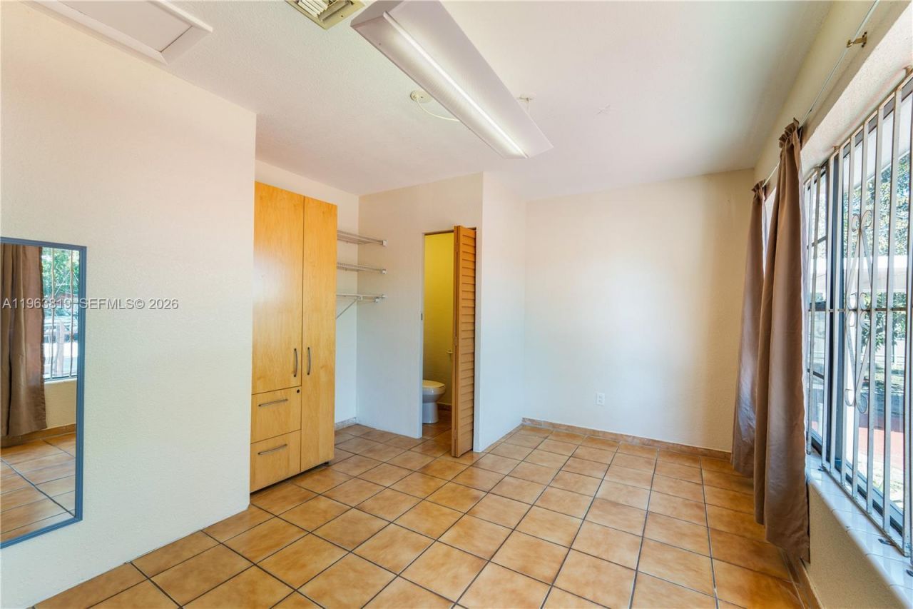 12210 NW 10th Ave, North Miami, FL 33168 Photo