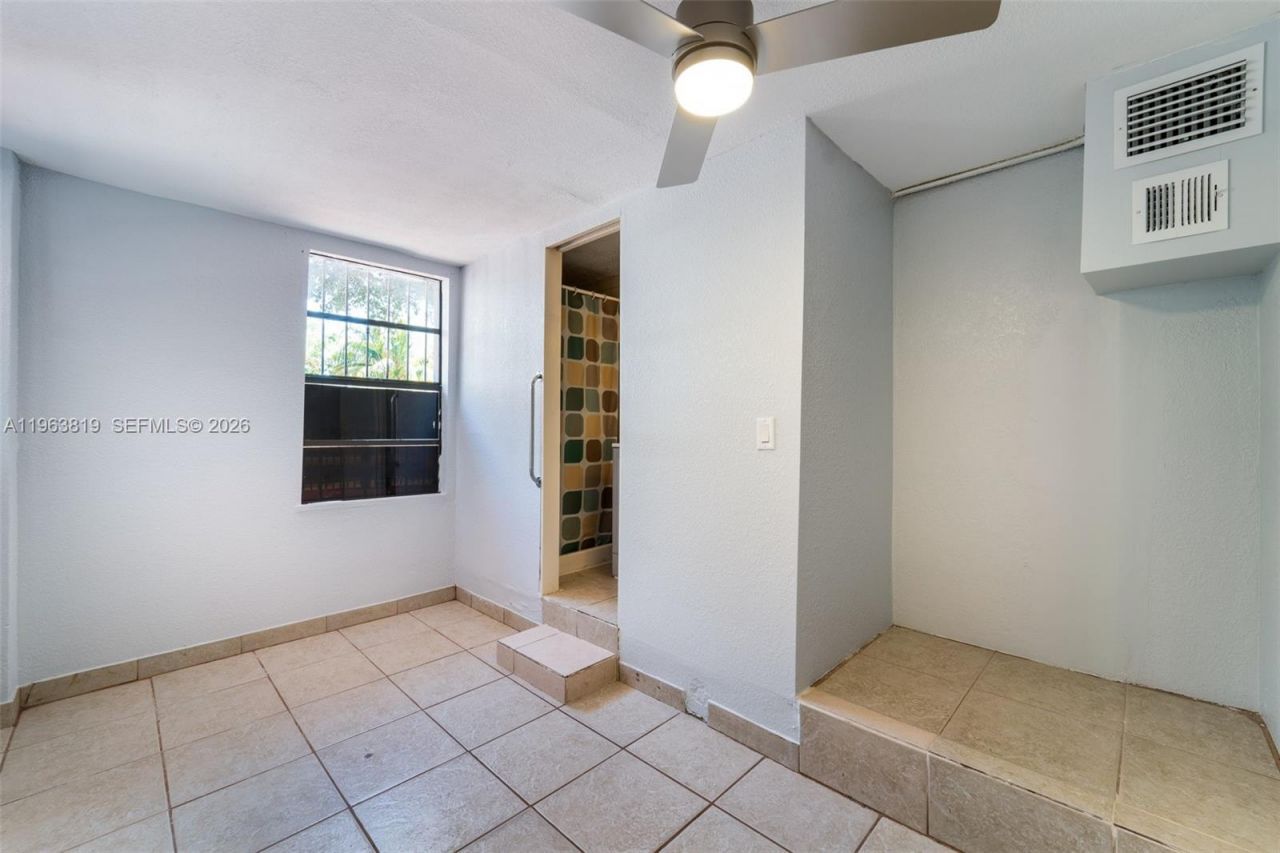 12210 NW 10th Ave, North Miami, FL 33168 Photo