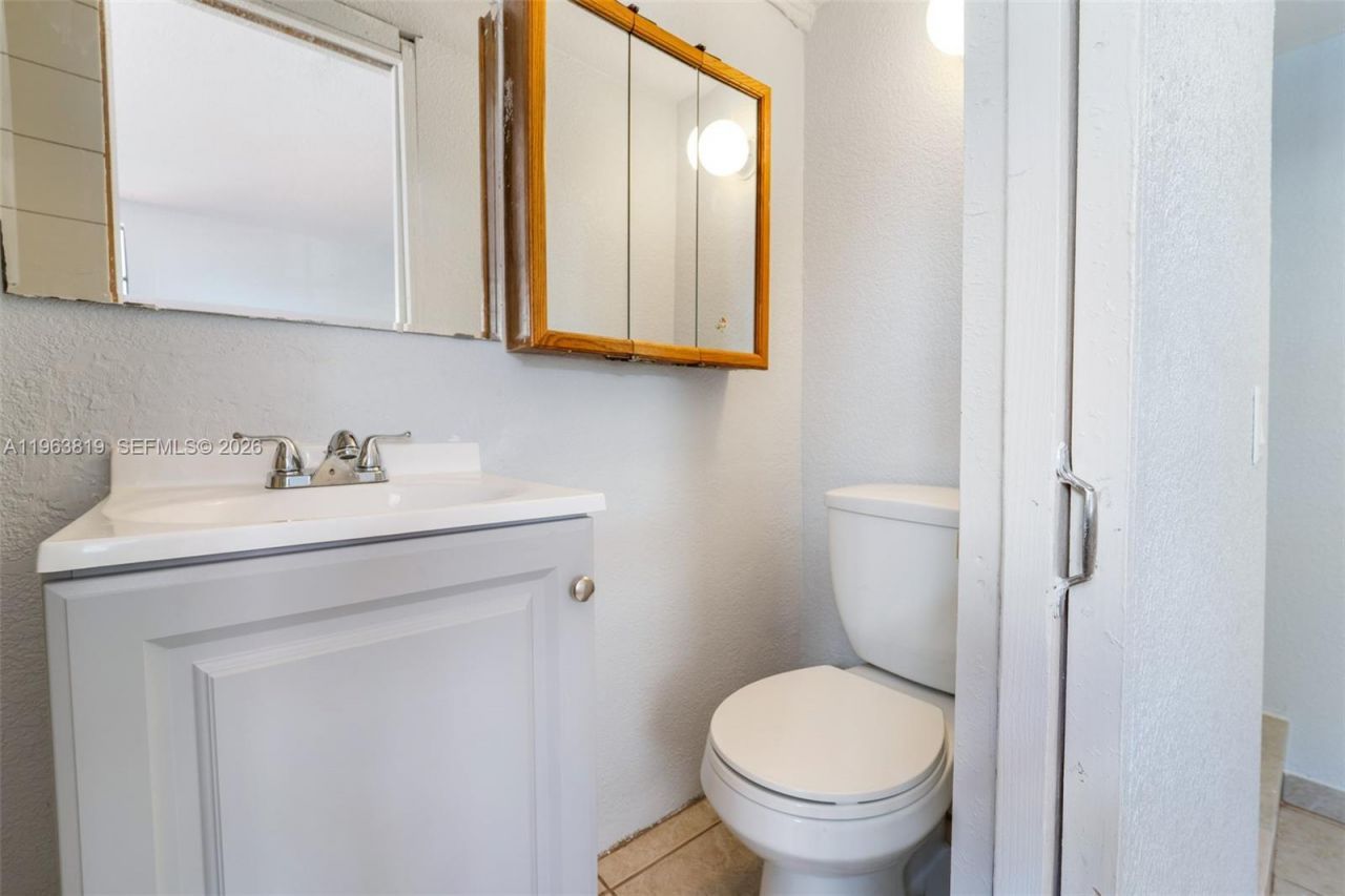 12210 NW 10th Ave, North Miami, FL 33168 Photo