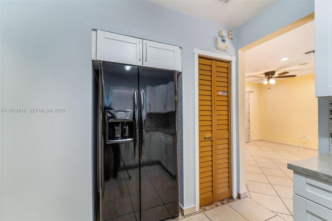 12210 NW 10th Ave, North Miami, FL 33168 Photo