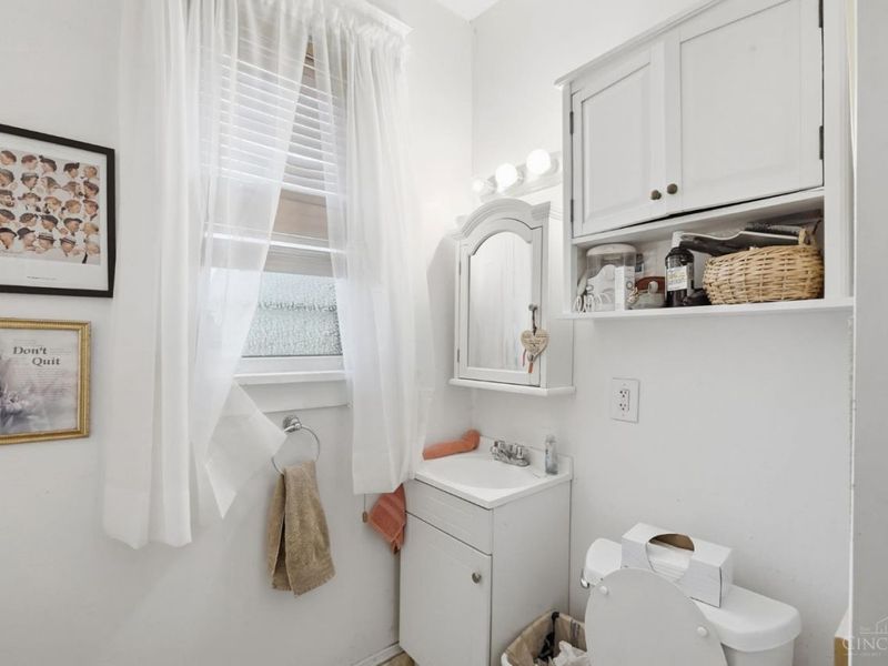 1907 Crown Avenue, Cincinnati, OH 45212 Photo 26