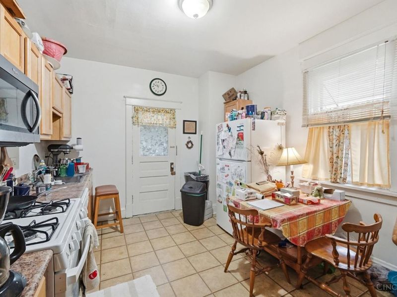 1907 Crown Avenue, Cincinnati, OH 45212 Photo 29